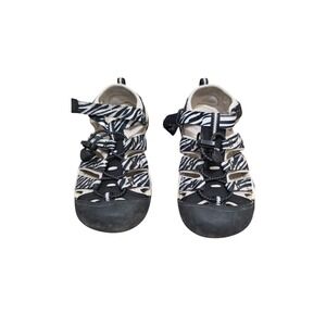 Keen Kids Newport H2 Zebra-Print Sandals Water-Friendly Adjustable Straps Size 2